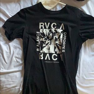 Graphic tee